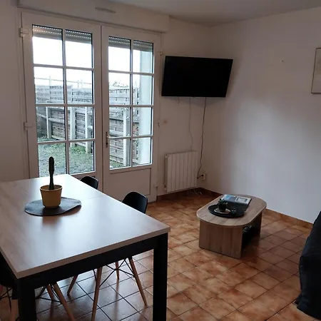 Maison Chaleureuse Avec Terrasse Et Vue Baie * אברנשה